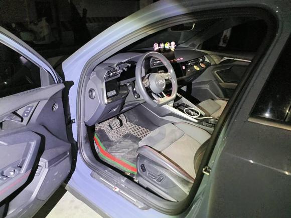 [成都·川A] 二手奥迪奥迪A32022款 A3L Limousine 35 TFSI RS套件燃速型