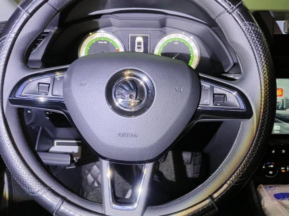 [上海·沪A] 二手斯柯达速派2018款 TSI330 DSG舒适版 国V