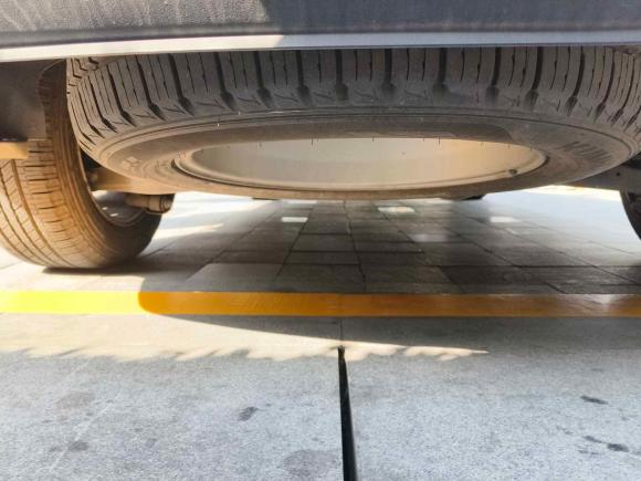 [上海·沪N] 二手起亚索兰托2013款 2.4L 5座汽油豪华版