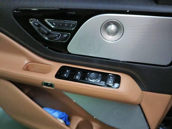 [上海·沪F] 二手林肯飞行家2021款 3.0T V6 四驱总统版