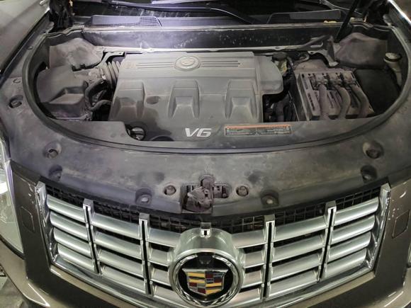 [青岛·鲁B] 二手凯迪拉克凯迪拉克SRX2014款 3.0L 舒适型