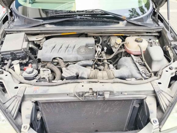 [上海·沪B] 二手别克别克GL82014款 2.4L 经典版