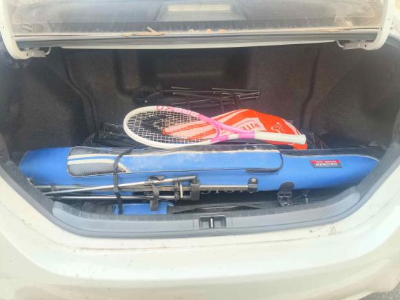 [上海·鄂F] 二手丰田卡罗拉2017款 改款双擎 1.8L E-CVT领先版