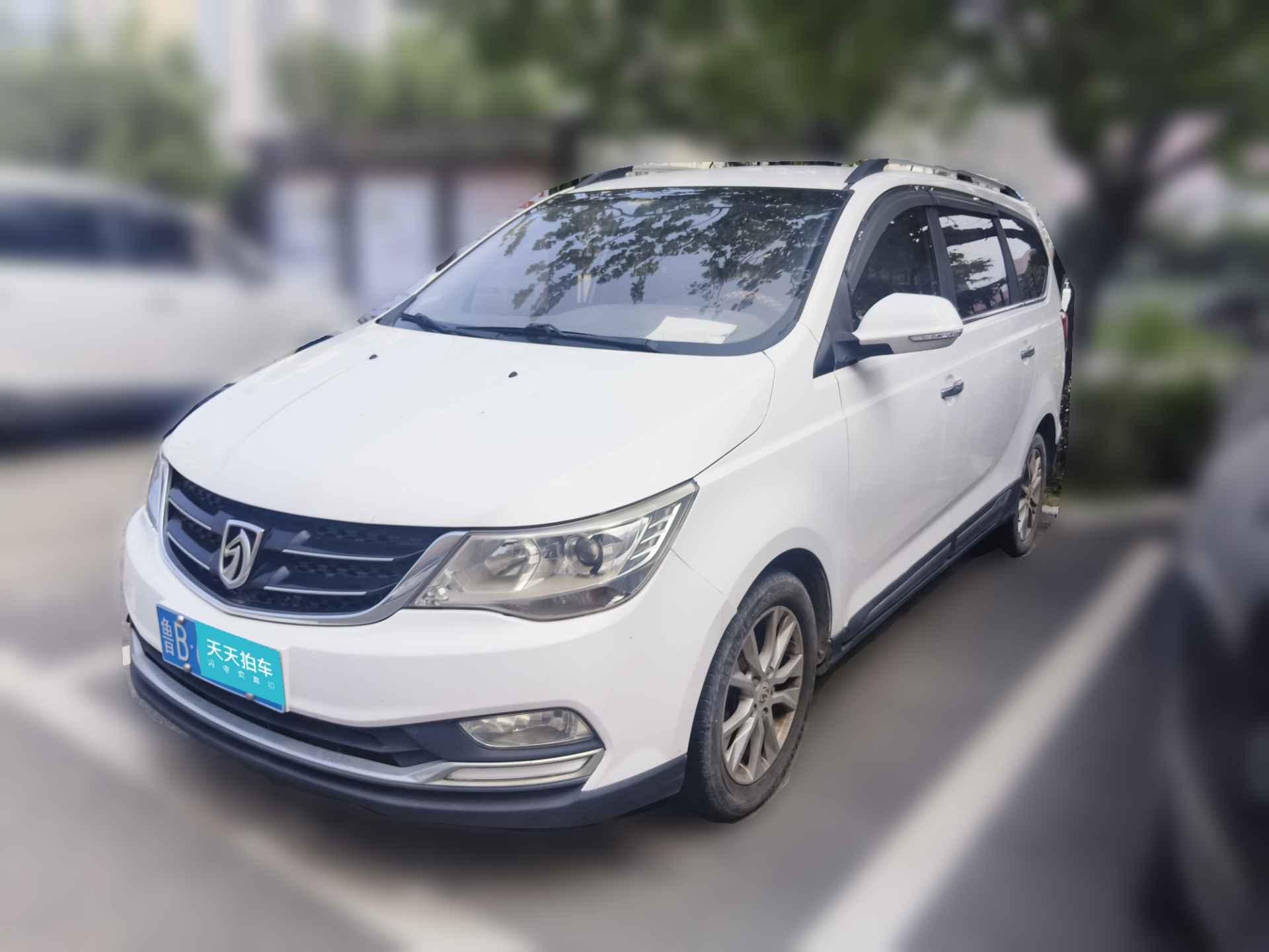 [青岛·鲁B] 宝骏宝骏7302016款 1.5L 手动舒适型 7座 国V