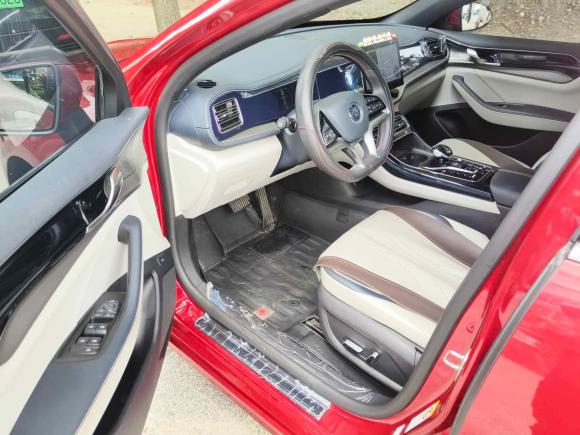 [上海·沪A] 二手比亚迪秦PLUS2021款 EV 400KM 豪华型