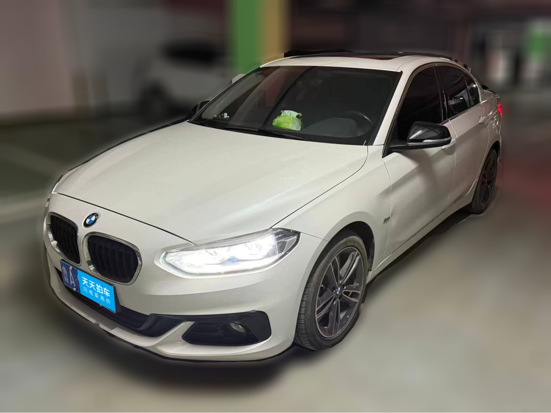 [济南·鲁A] 宝马宝马1系2018款 118i 运动型