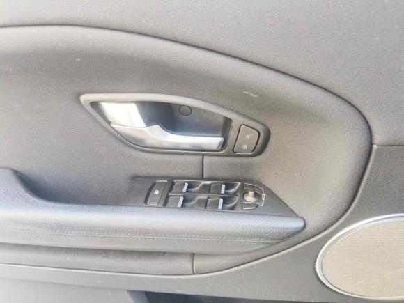 [温州·浙C] 二手路虎揽胜极光2016款 2.0T PURE 风尚版