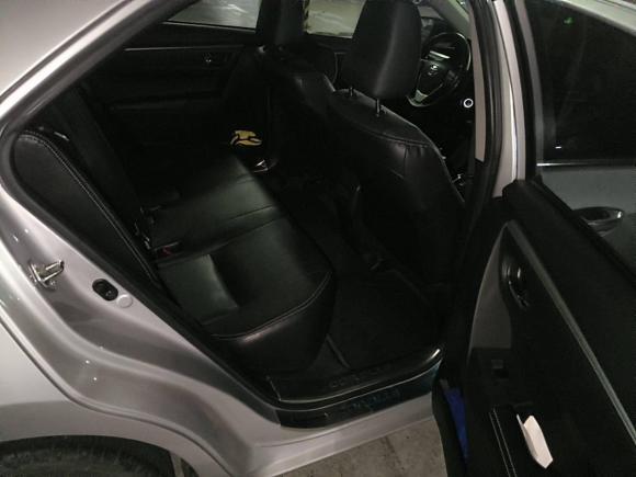 [上海·沪A] 二手丰田卡罗拉2014款 1.6L CVT GL-i真皮版