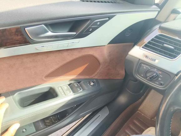 [上海·沪A] 二手奥迪奥迪A82014款 A8L 45 TFSI quattro舒适型
