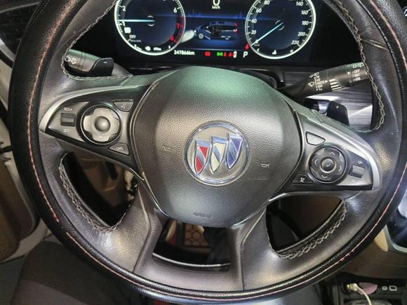 [上海·沪F] 二手别克别克GL82020款 ES陆尊 653T 豪华型