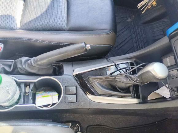 [上海·沪G] 二手丰田雷凌2018款 185T CVT尊贵版 国V