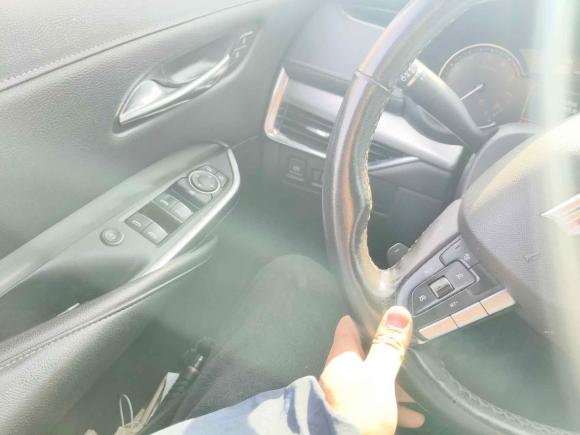 [南通·浙C] 二手凯迪拉克凯迪拉克XT42020款 改款 28T 两驱领先型