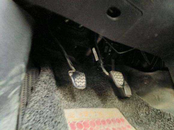 [宁波·浙B] 二手江铃域虎72012款 2.4T两驱手动普通版JX4D24