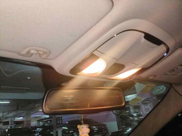 [上海·沪B] 二手Jeep自由光2017款 2.4L 领先智能版