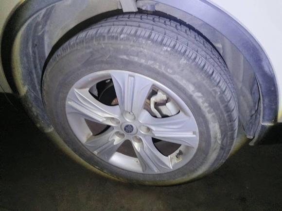 [成都·川A] 二手奔腾奔腾X802015款 2.0L 自动舒适周年纪念型