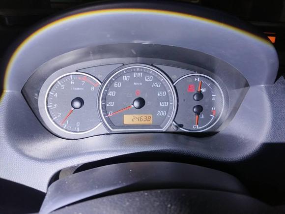 [济南·鲁A] 二手铃木雨燕2016款 1.5L 手动时尚型酷玩版