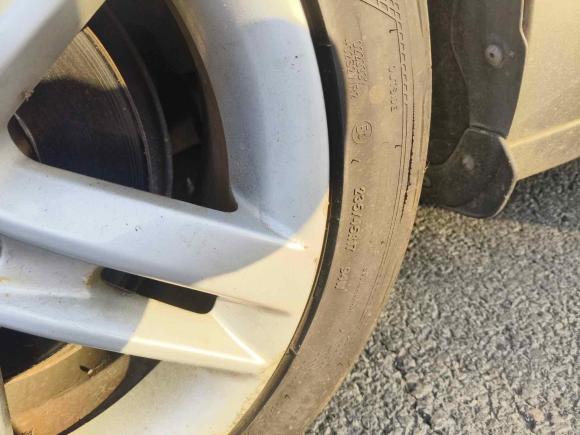 [上海·沪F] 二手沃尔沃沃尔沃S602014款 S60L T5 智驭版