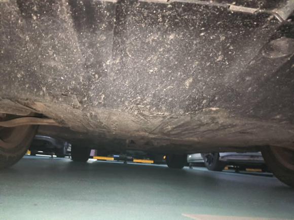 [广州·粤W] 二手奔驰奔驰GLB2022款 改款 GLB 200 动感型