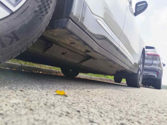 [上海·皖A] 二手哪吒汽车哪吒U2022款 智500 磷酸铁锂