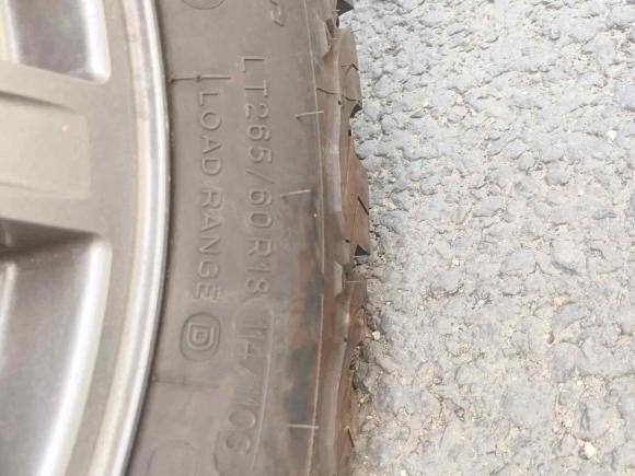 [济南·鲁C] 二手路虎发现2005款 4.0 SC V6 HSE