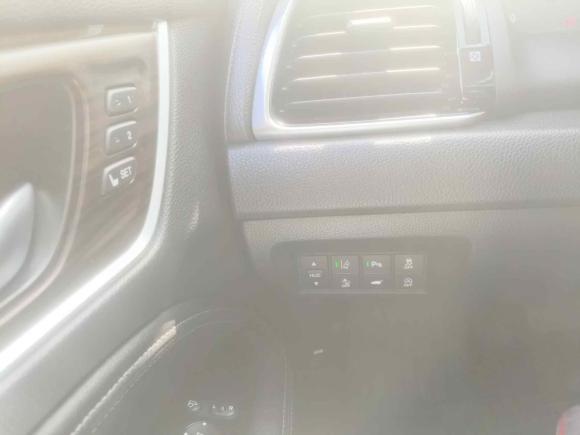 [苏州·苏U] 二手本田冠道2017款 370TURBO 四驱至尊版