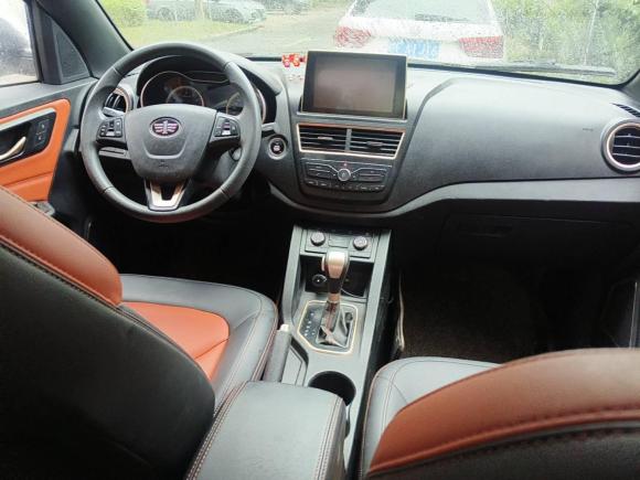 [上海·陕G] 二手奔腾奔腾X402017款 1.6L 自动尊享型