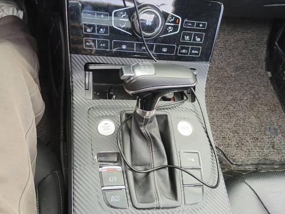 [成都·川A] 二手红旗红旗H52018款 30TD 智联享动版