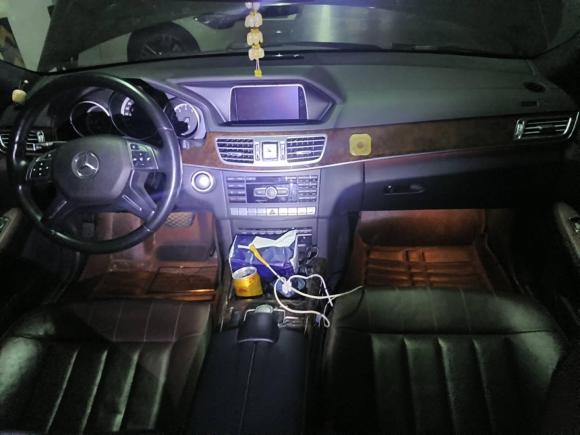 [无锡·苏B] 二手奔驰奔驰E级2015款 E 320 L 豪华型 4MATIC