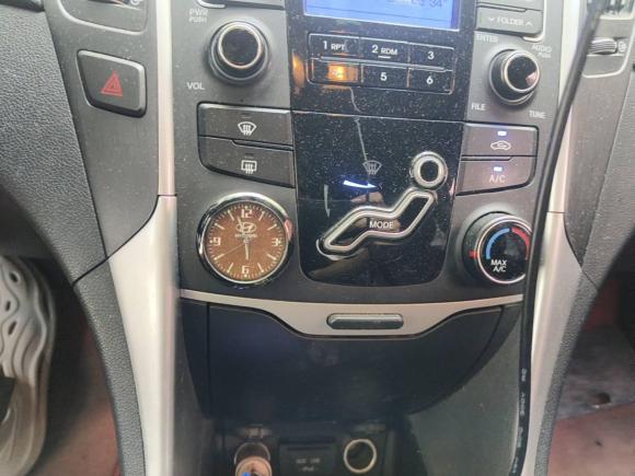 [嘉兴·豫N] 二手现代索纳塔2015款 经典 2.0L 自动领先版