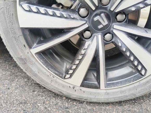 [上海·沪A] 二手飞凡汽车飞凡ER62020款 620km 智享版