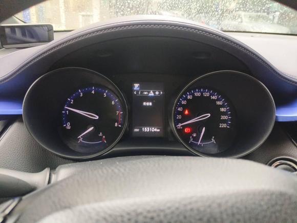 [上海·新Q] 二手丰田丰田C-HR2018款 2.0L 领先天窗版 国VI