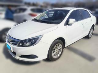 比亚迪比亚迪e52018款 出行版