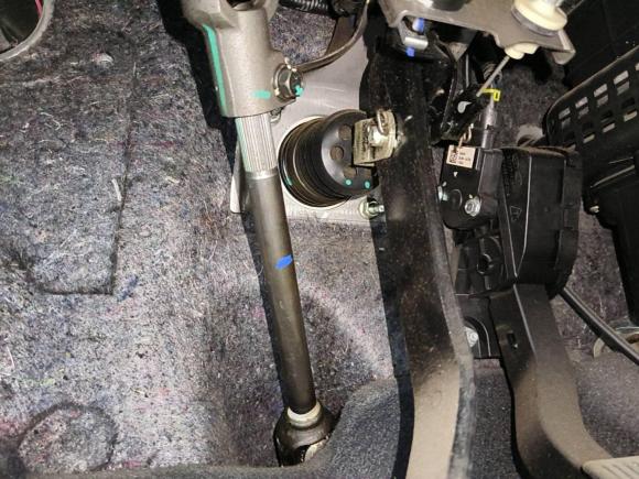 [深圳·粤B] 二手现代瑞纳2014款 1.4L 自动智能型GLS