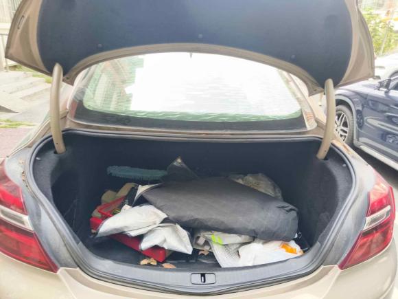 [上海·苏E] 二手别克君威2014款 1.6T 时尚技术型