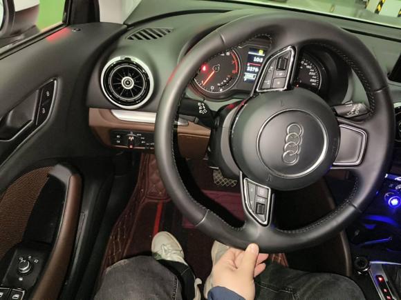 [无锡·苏N] 二手奥迪奥迪A32014款 Sportback 40 TFSI S line 舒适型