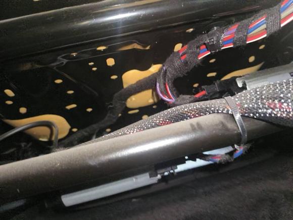 [佛山·粤X] 二手大众途观2010款 1.8TSI 自动四驱风尚版