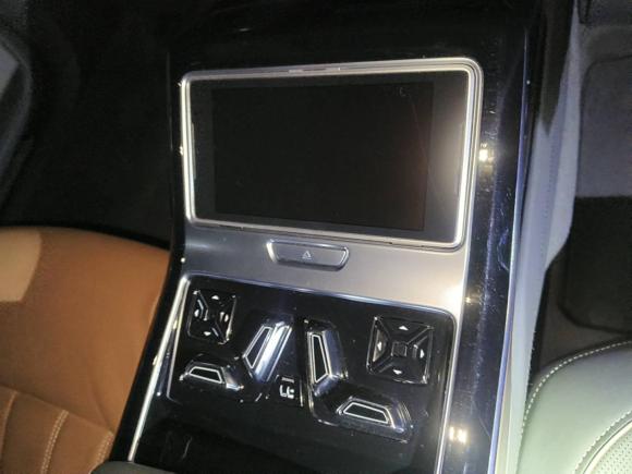 [杭州·浙A] 二手奥迪奥迪A82021款 A8L 60 TFSI quattro 尊贵型