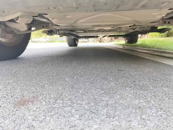 [广州·粤A] 二手路虎路虎卫士2023款 130 3.0T P400 HSE