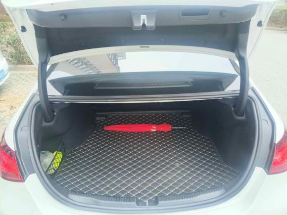 [无锡·苏B] 二手奔驰奔驰C级2023款 C 260 L 运动版