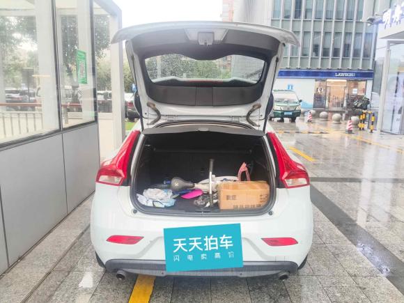 [宁波·浙B] 二手沃尔沃沃尔沃V402015款 1.6T 智雅版