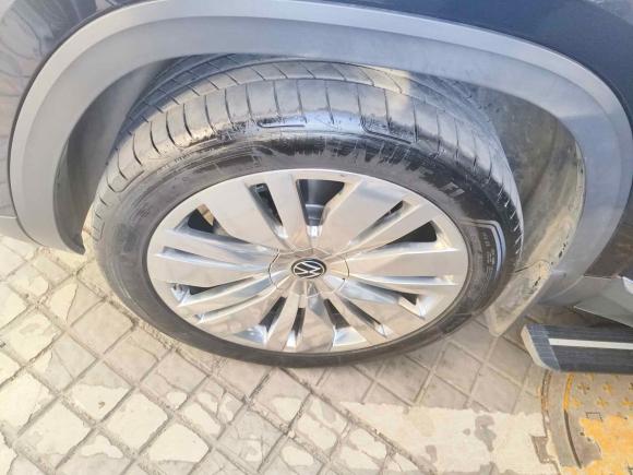 [深圳·粤B] 二手大众途昂2024款 530 V6 四驱龙祥版