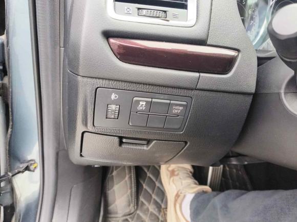 [上海·沪F] 二手马自达阿特兹2014款 2.0L 蓝天豪华版