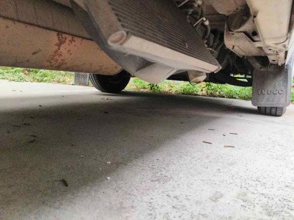 [上海·赣F] 二手依维柯依维柯得意2017款 2.5T A35客车5-7座47Z5