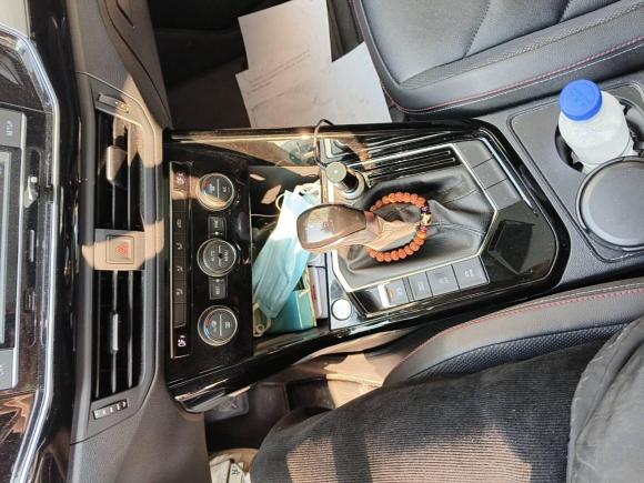 [上海·沪C] 二手大众探岳2019款 330TSI 两驱豪华型 国VI