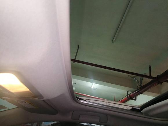 [苏州·苏E] 二手丰田卡罗拉2016款 双擎 1.8L E-CVT精英版