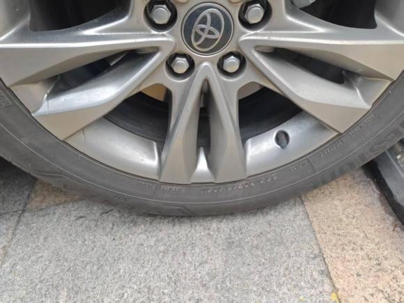 [广州·粤A] 二手丰田赛那SIENNA2024款 2.5L混动 四驱尊贵版