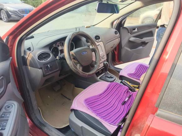 [济南·鲁A] 二手福特福克斯2013款 两厢经典 1.8L 自动基本型