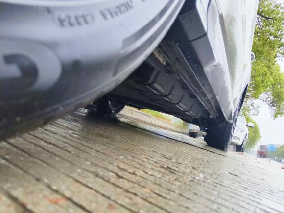 [南通·苏F] 二手比亚迪宋PLUS新能源2025款 DM-i 112KM 尊贵型