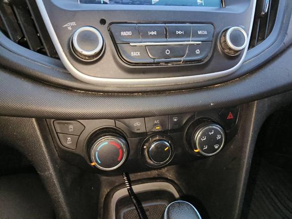 [常州·苏D] 二手雪佛兰科沃兹2016款 1.5L 自动欣悦版