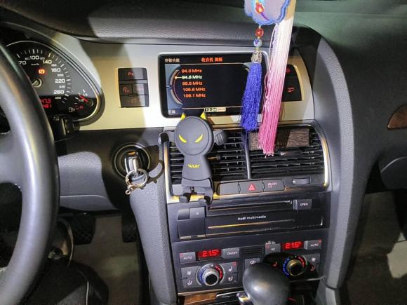 [成都·川A] 二手奥迪奥迪Q72011款 3.0 TFSI 技术型(245kW)